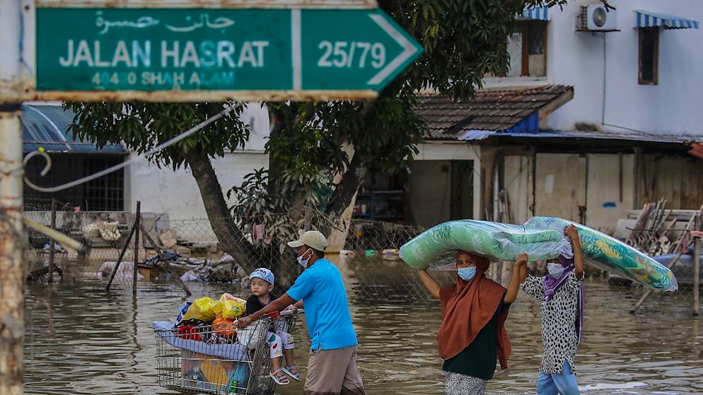 La Malesia sta facendo i conti con le peggiori inondazioni degli ultimi sette anni.