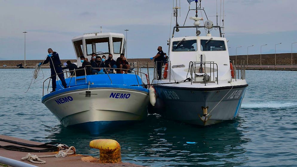 Les gardes-côtes sont intervenus à deux reprises vendredi pour porter secours à des bateaux de migrants qui faisaient naufrage (image d'illustration).