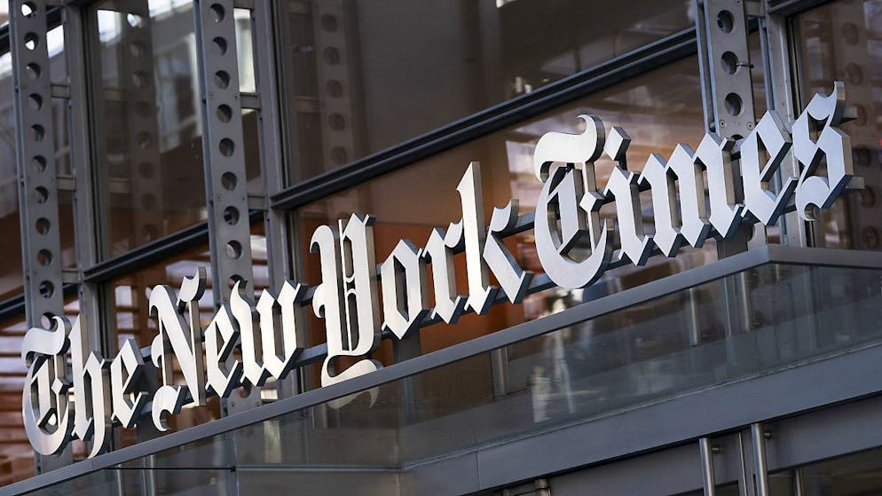 Un giudice ha deciso di impedire al New York Times (NYT) di pubblicare informazioni sul gruppo conservatore Project Veritas. Il NYT vuole ora opporsi a questa decisione.