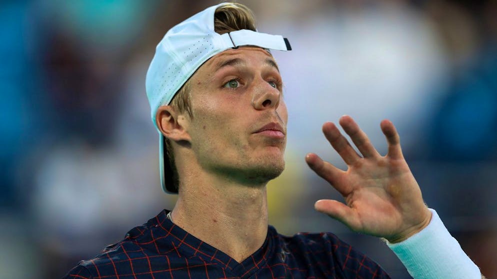 Denis Shapovalov a été testé positif au Covid-19 à son arrivée en Australie.