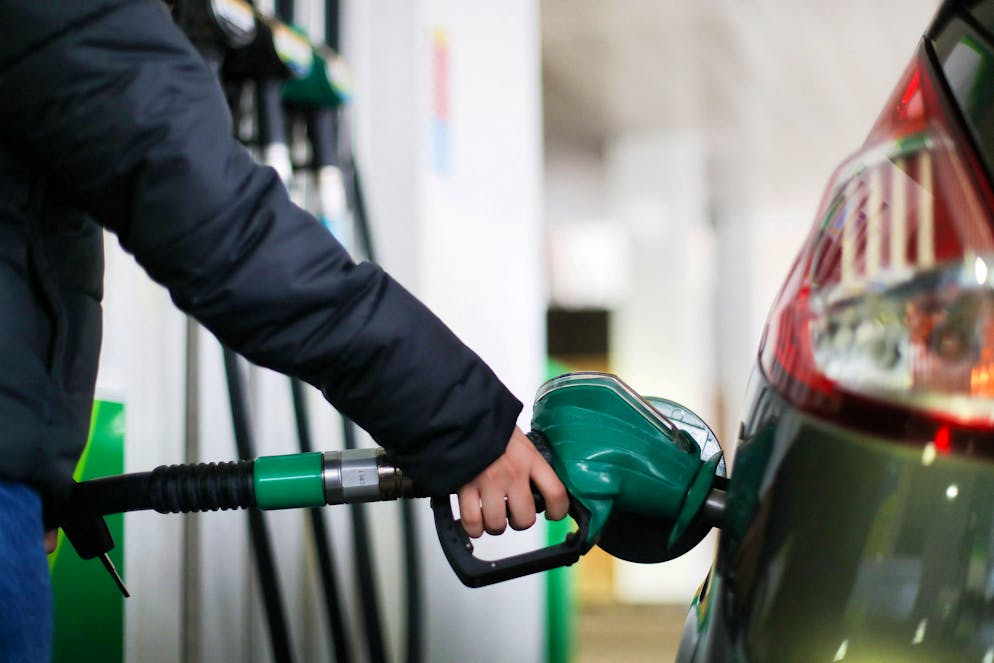 Se rendre à la pompe à essence en Lituanie nécessite un pass-Covid.