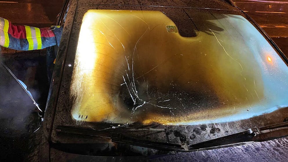 All'origine dell'incendio vi sarebbe un difetto tecnico al veicolo