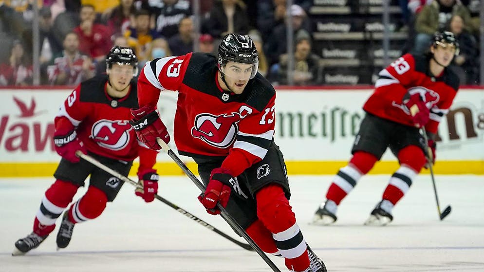 Nico Hischier (13) a repris l'entraînement dimanche
