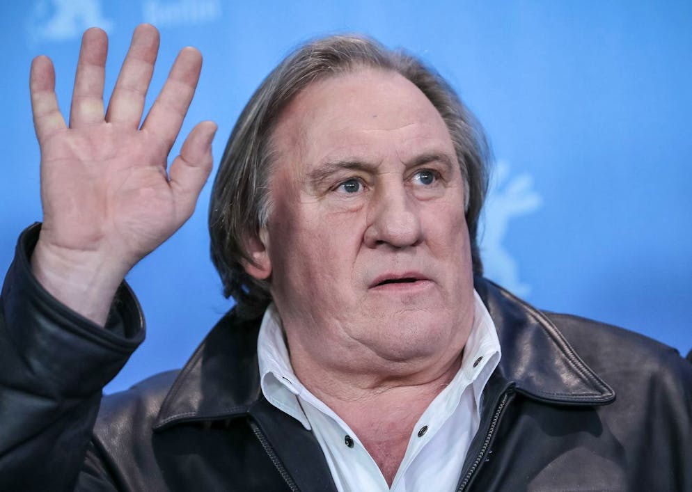 ARCHIV - 19.02.2016, Berlin: Schauspieler Gerard Depardieu bei einem Fototermin zum Film 