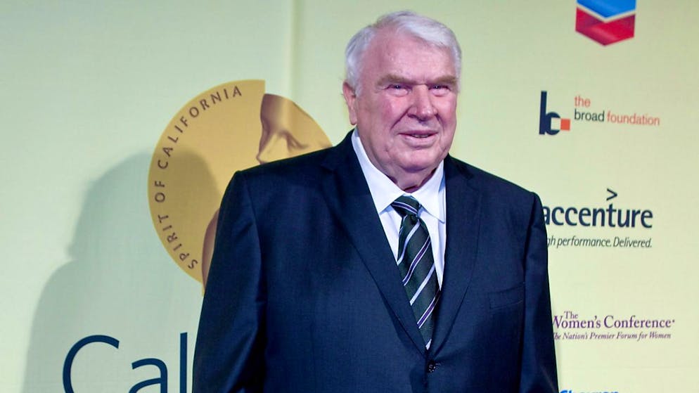 John Madden in una fotografia del 2009.