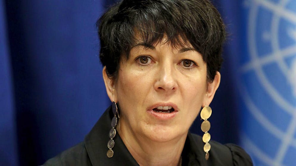 Procès «pas équitable». Ghislaine Maxwell tente encore d'obtenir sa libération