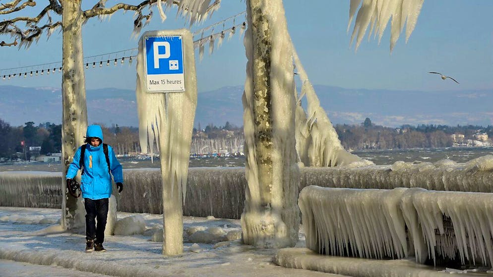 Erst Schnee, dann eisige Bise: Der Winter schlägt am Wochenende