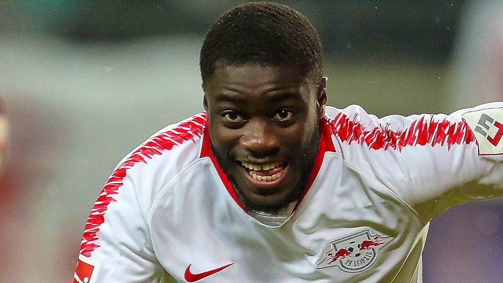 Dayot Upamecano wechselt innerhalb der Bundesliga vom Tabellenzweiten Leipzig zu Leader Bayern München