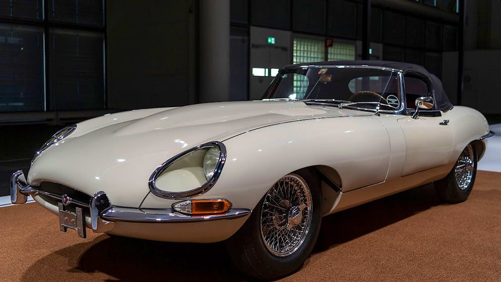 Svolta storica per Jaguar. Dal 2025 produrrà solo veicoli elettrici
