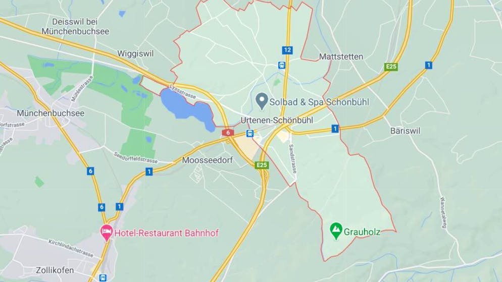In Urtenen-Schönbühl hat am frühen Dienstagmorgen die Produktions- und Lagerhalle einer Schreinerei gebrannt. (Bild: Google-Maps)