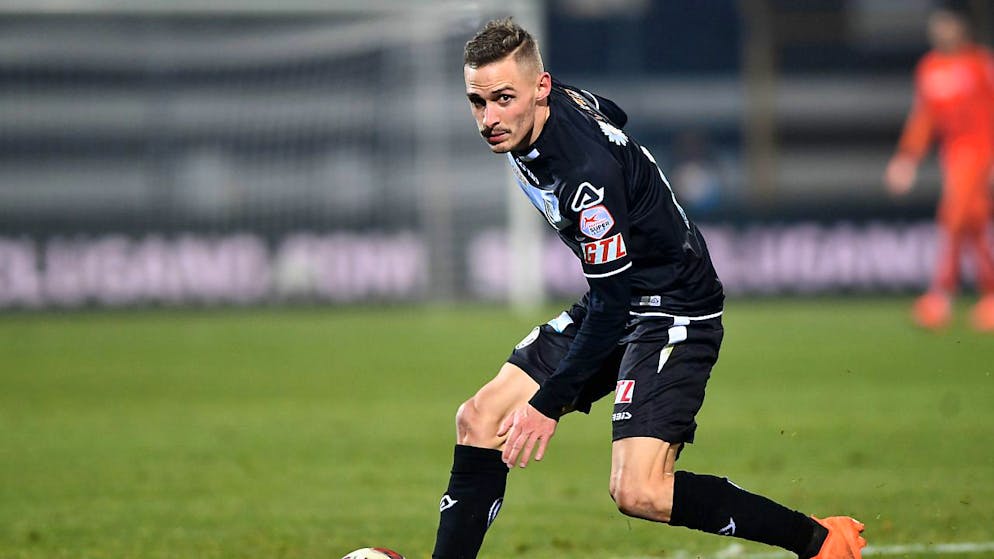 Der FC Lugano, hier Mattia Bottani, ist wenigstens halbwegs beständig.