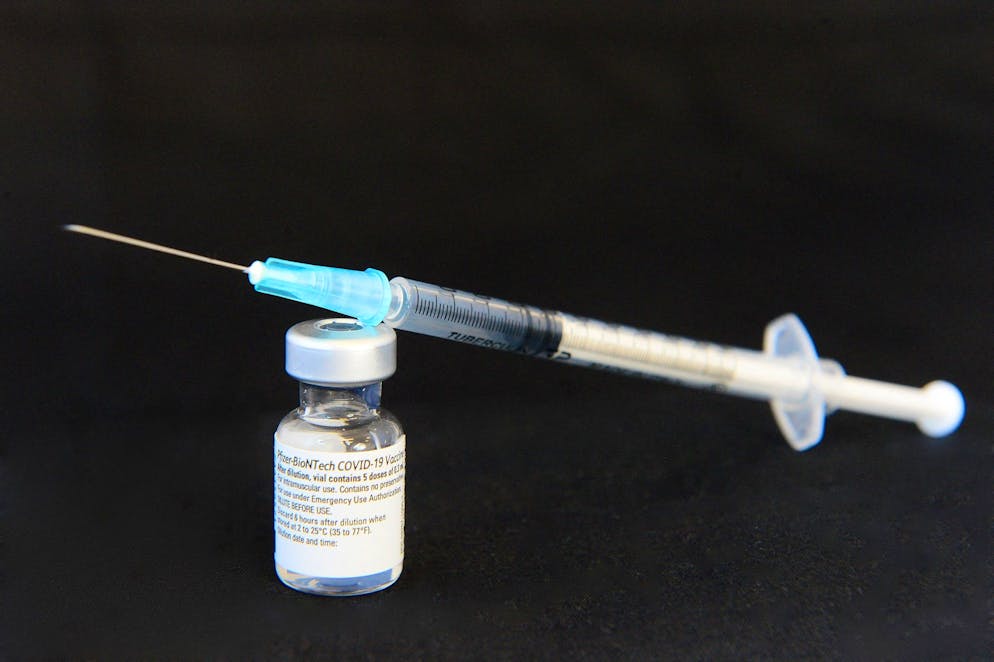 Pfizer, Moderna, AstraZeneca etc. Le point sur les vaccins contre le Covid-19 disponibles à travers le monde.
