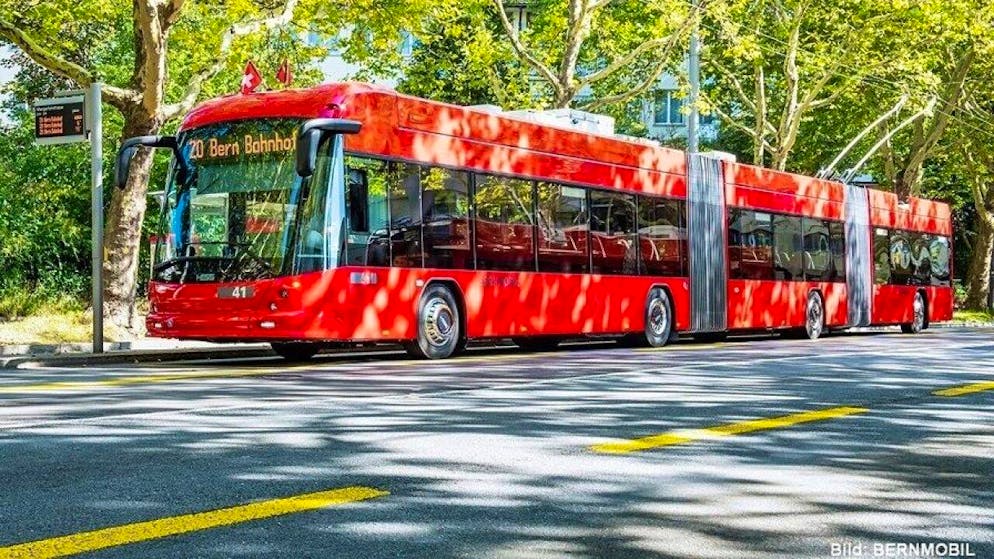 Solche Doppelgelenk-Trolleybusse sollen künftig zwischen Bern und Köniz zum Einsatz kommen.