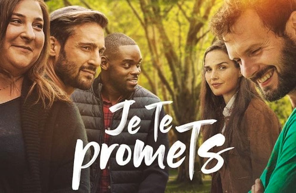 Créée par Brigitte Bémol et Julien Simonet, la série « Je te promets » réunit quelques acteurs français bien connus du grand public. La première actrice annoncée au générique en décembre 2019 ? Marilou Berry!