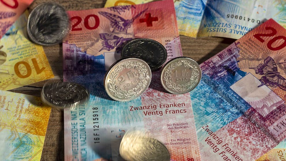 Härtefallhilfe ab 50'000 oder ab 100'000 Franken? Der Regierungsrat findet: 100'000 Franken.