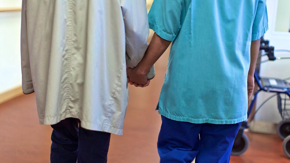 Die Zahl der Demenzkranken wird auch im Kanton Zürich steigen: Der Kanton geht davon aus, dass sich die Zahl der Erkrankten bis 2040 mehr als verdoppeln wird, von heute rund 28'000 auf rund 50'000. (Symbolbild)