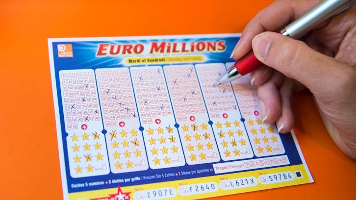 A Fait Chanter Les Huguenots Mots Croisés Six nouveaux millionnaires dont un en Suisse