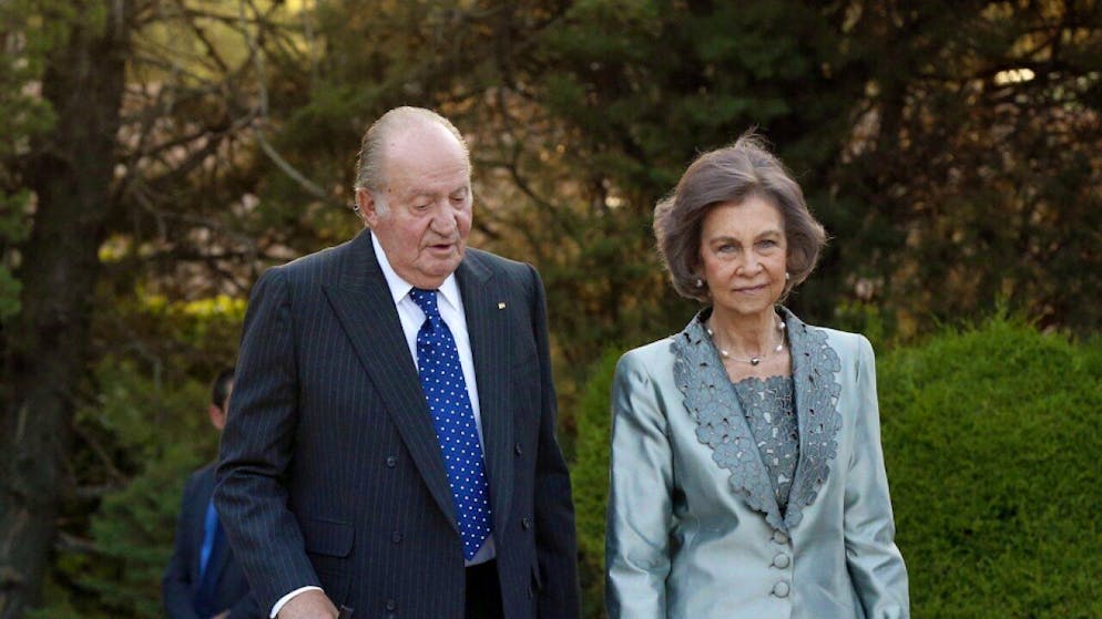 Famiglia reale. Juan Carlos di Spagna ha una figlia segreta? L'ex re: «Non è vero»