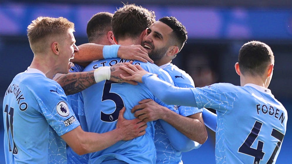 John Stones (Nr. 5) erzielte in der 68. Minute den Siegtreffer für den Tabellenführer Manchester City