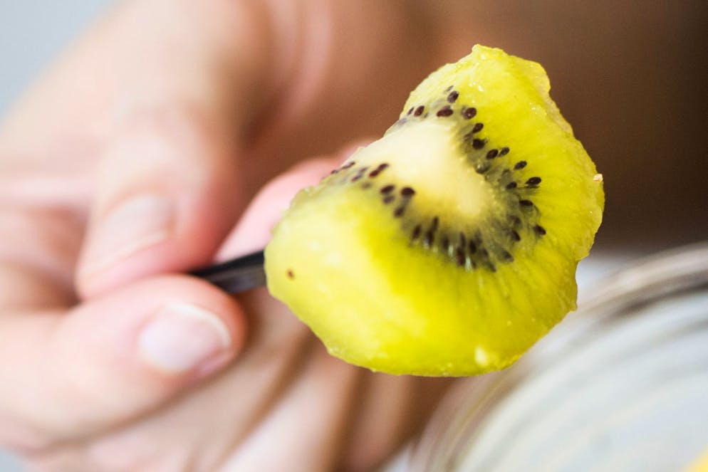 Kiwis are rich in Kalium and have the stomach for durchblutung.