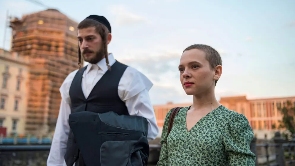 Die Netflix-Serie «Unorthodox» ist als beste Mini-Serie sowie in der Kategorie für die beste Schauspielerin nominiert.