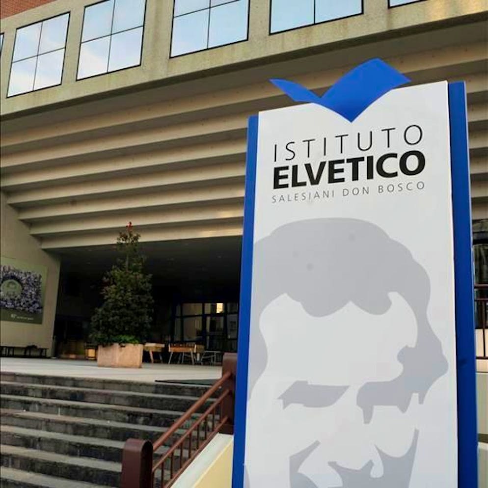 Due casi di Covid sono stati trovati mercoledì nella scuola media dell’Istituto Elvetico a Lugano