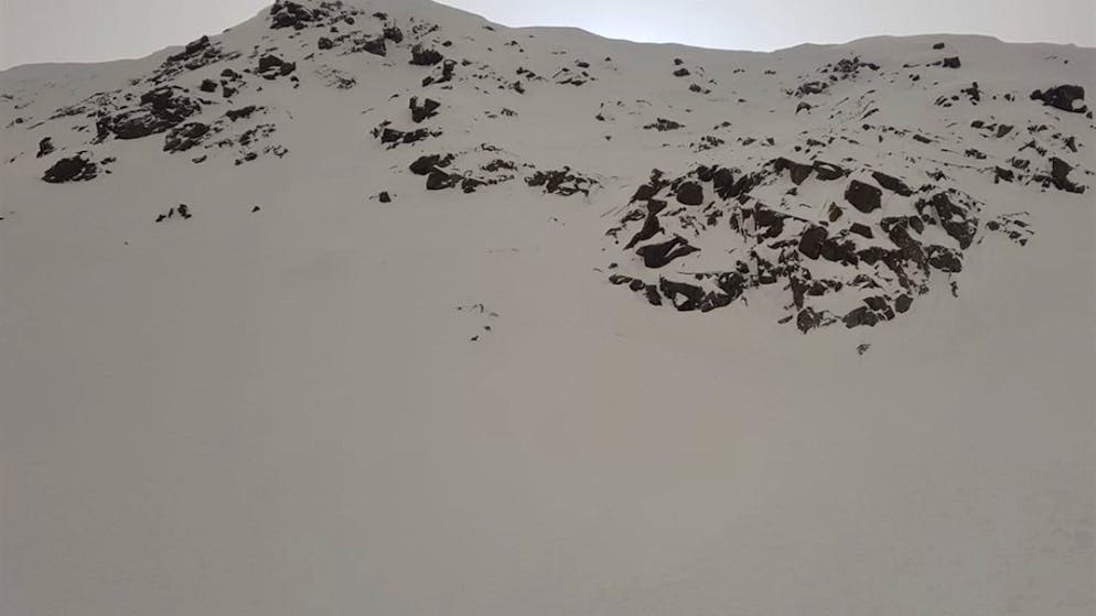 Der Bergunfall am Samstag in Sedrun im Bündner Oberland ereignete sich am Piz Máler. Eine 60-Jährige verletzte sich mittelschwer.