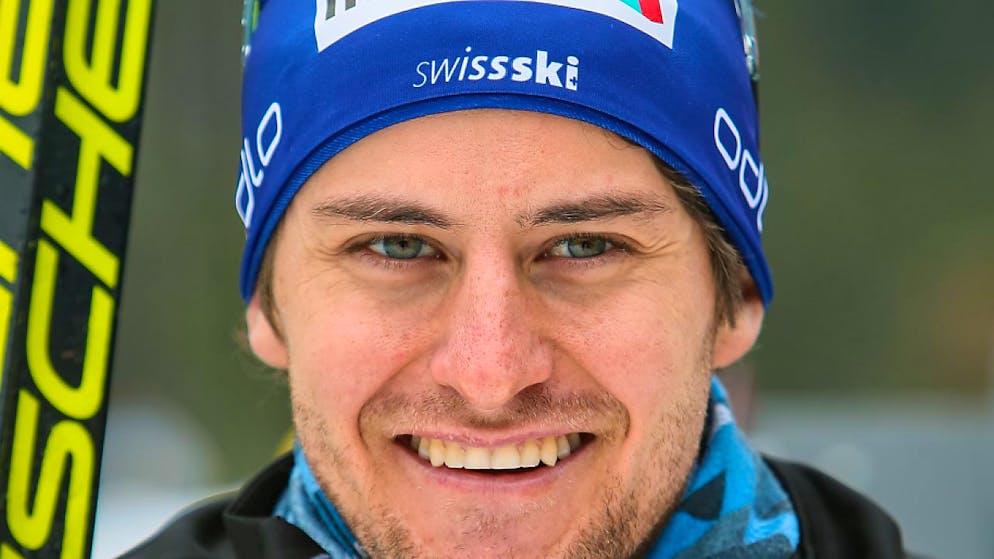 Roman Furger brachte als Schlussläufer den ersten Podestplatz für die Schweizer Männer im Team-Sprint ins Trockene.