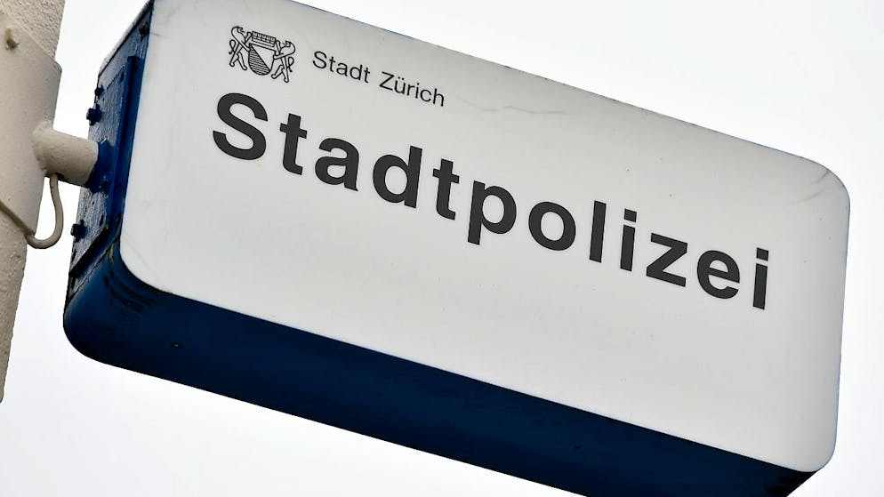 Die Stadtpolizei Zürich hat am Samstagabend zu mehreren Streitereien ausrücken müssen. Es gab einen Verletzten. (Archivbild)