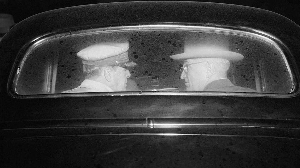This Oct. 14, 1950 file picture shows Gen. Douglas MacArthur, left, and President Harry Truman in an automobile during a meeting on Wake Island to discuss the Korean War. Truman later told reporters the atomic bombing of North Korea was under consideration. MacArthur had a plan to drop 30 to 50 of the bombs, the general told journalists after the war. Sixty years after the start of the Korean War, recently released declassified documents have helped fill in the history of U.S. nuclear threats against North Korea over the decades. (AP Photo/WA)