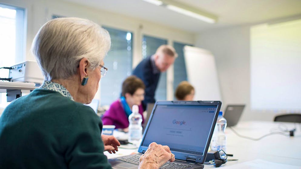 La question du relèvement de l'âge de la retraite des femmes est au centre de la réforme de l'AVS dont le Conseil des Etats débat lundi (archives).