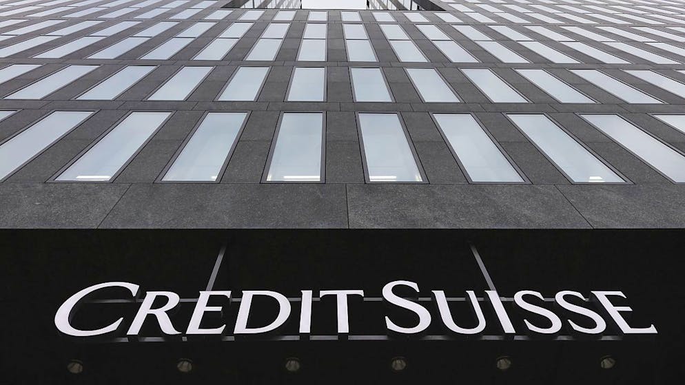 Die Credit Suisse zieht Konsequenzen aus den Turbulenzen um die Lieferketten-Finanzierungsfonds im Zusammenhang mit der Greensill-Pleite. Das Asset Management wird künftig als eigenständige Division geführt. (Archivbild)