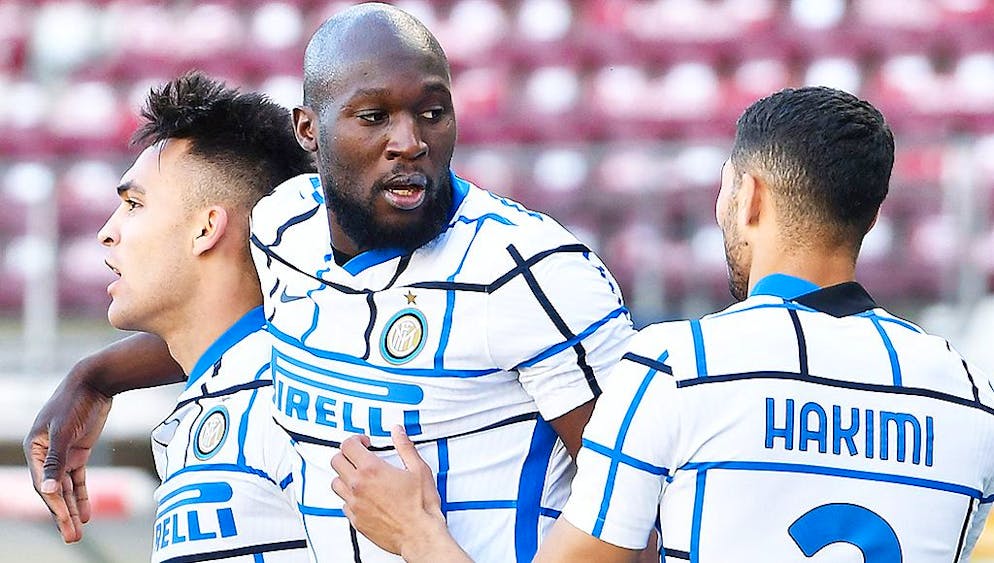 Romelu Lukaku (Mitte) und Teamkollegen müssen vorerst pausieren.