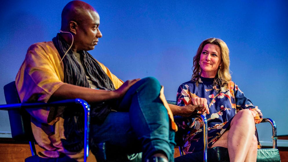 Prinzessin Märtha Louise und ihr Schamane Durek Verrett. Hier sieht man Prinzessin Märtha Louise und ihr selbst ernannter Schamane und Autor Durek Verrett während eines Vortrags im norwegischen Stavanger im Mai 2019.