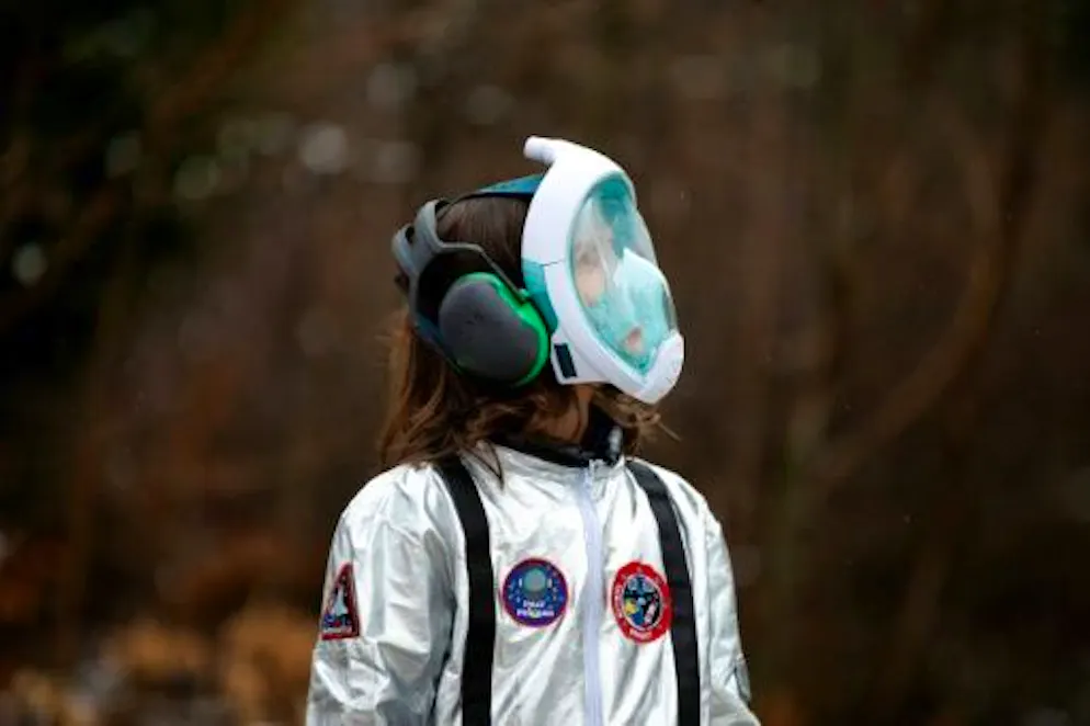 Aller sur Mars «c'est vraiment mon rêve» - Gallery. Une élève de l'Ecole Vivalys lors du projet “Mission pour Mars” à  Lausanne le 17 mars 2021