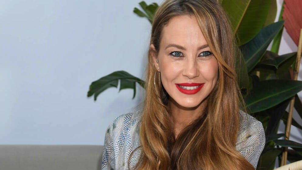 Boris Becker soll seine Pferde im Schlafzimmer versteckt haben. Auch seine ehemalige Verlobte Alessandra Meyer-Wölden erinnert sich an die turbulente Zeit an Boris' Seite.