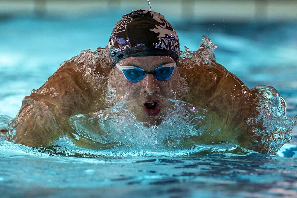 Noe Ponti von Locarno Nuoto unterwegs im Vorlauf ueber 200m Delfin an den Kurzbahn-Schweizermeisterschaften im Schwimmen am Samstag, 14. November 2020, in Sitten (Sion). (KEYSTONE/Patrick B. Kraemer)