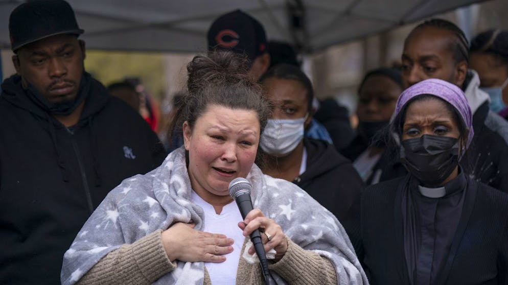 Daunte Wright's mother, Katie, eulogizes her son at his vigil, Monday, April 12, 2021, as the community responded to the police killing of 20-year-old Wright, with hundreds joining his family at the location on 63 Ave. N. in Brooklyn Center, Minn., where he was killed. (Jeff Wheeler/Star Tribune via AP)