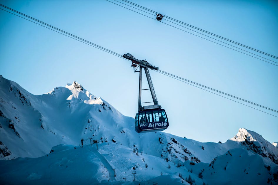 Riparte la stagione degli sport invernali: le stazioni sciistiche si rilanciano con la neve e il sole