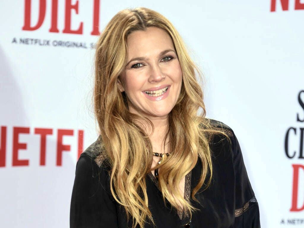 Lifestyle: I segreti delle star: il lifting naturale di Drew Barrymore