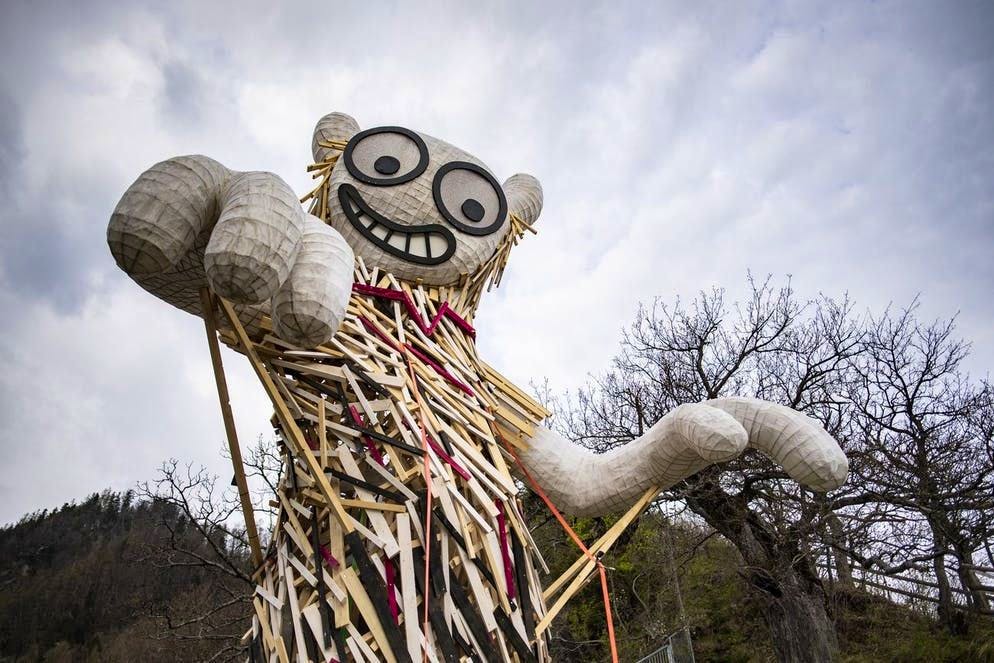 Coraggio da vendere!. La mostra riunirà 83 artisti di 16 paesi che presenteranno le loro opere a partire dall'8 maggio.