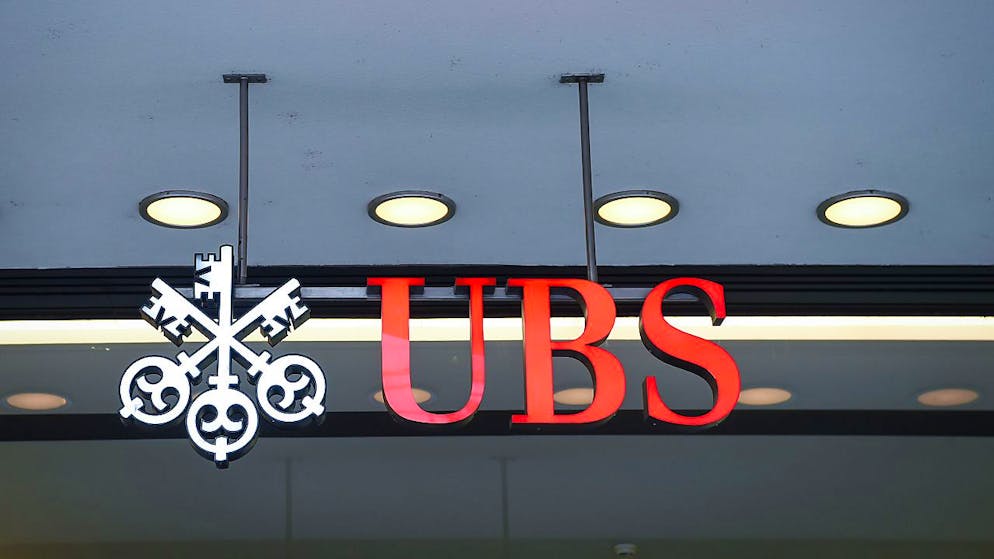 L'ong Public Eye ha depositato oggi una denuncia penale contro UBS presso il Ministero pubblico della Confederazione (MPC).