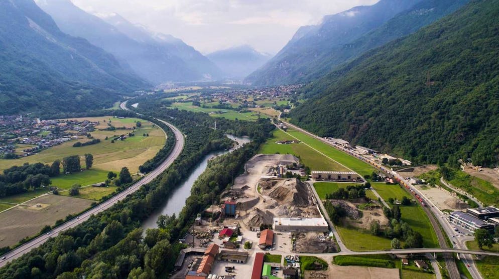 La zona dove è previsto il nuovo stabilimento a Castione