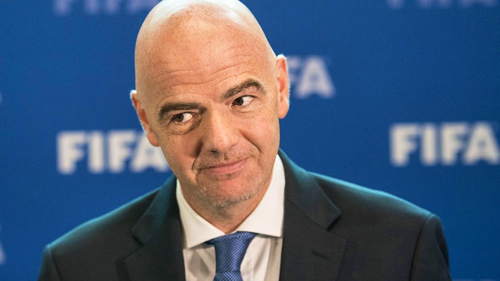 On Friday, October 14, 2016, FIFA President Gianni Infantino speaks to the media during a council meeting held at FIFA's home in Zurich, Switzerland.  (Keyston / Ennio Linza)