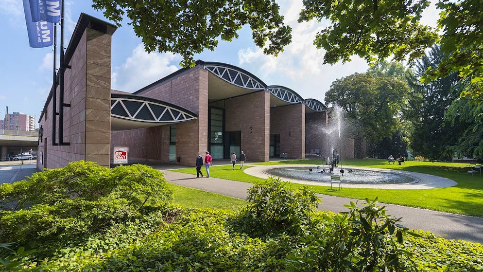 Das Museum Tinguely im Solitudepark in Basel, aufgenommen am Mittwoch, 21. September 2016. Mit dem