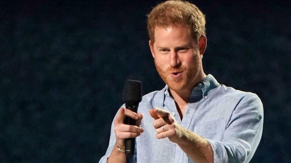 Der britische Prinz Harry will nicht mehr unter ständiger Beobachtung stehen.