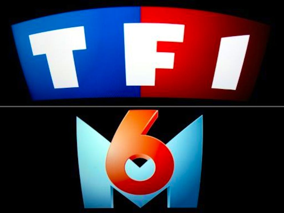 Logos de TF1 et M6, le 17 mai 2021, à Paris