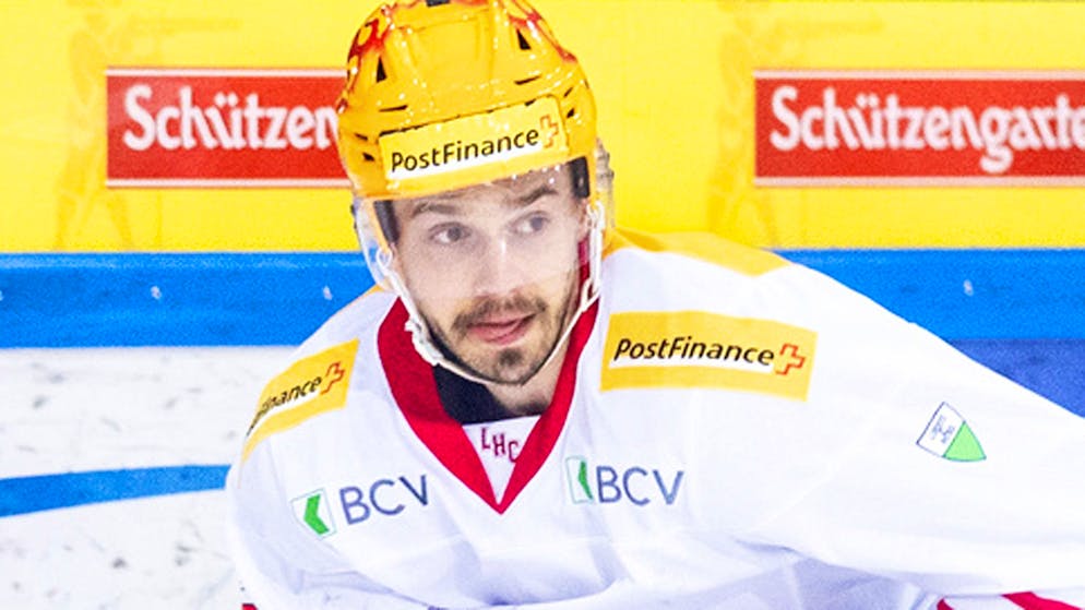 Denis Malgin trug in dieser Saison das Dress des HC Lausanne, nun kehrt er nach Toronto zurück