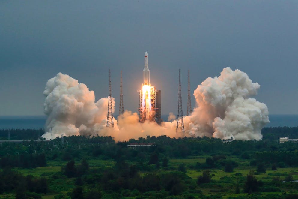Das zentrale Raketensegment, das den 22,5 Tonnen schweren Kern von Chinas neuester Raumstation in die Umlaufbahn gebracht hat, soll am Samstag wieder auf die Erde stürzen.