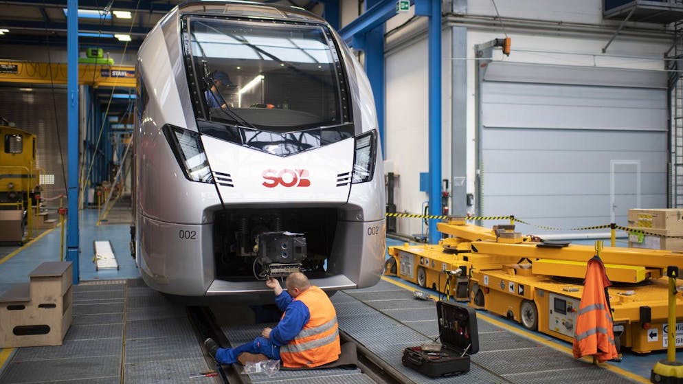 Blick in die Fertigung der Stadler Rail am Sitz in Bussnang TG. (Archivbild)